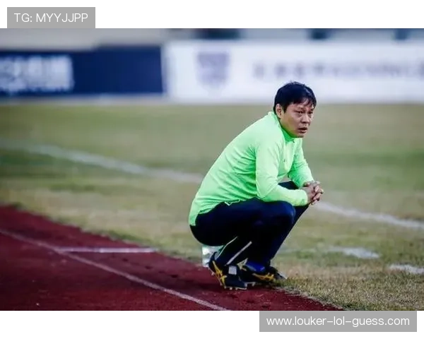 巴尔曼足球星是谁 他在足坛的成就与影响力揭秘